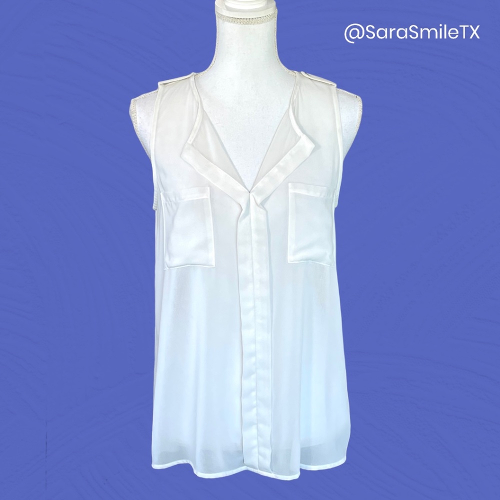 CHARMING CHARLIE Ivory White Sleeveless Relaxed Fit Top